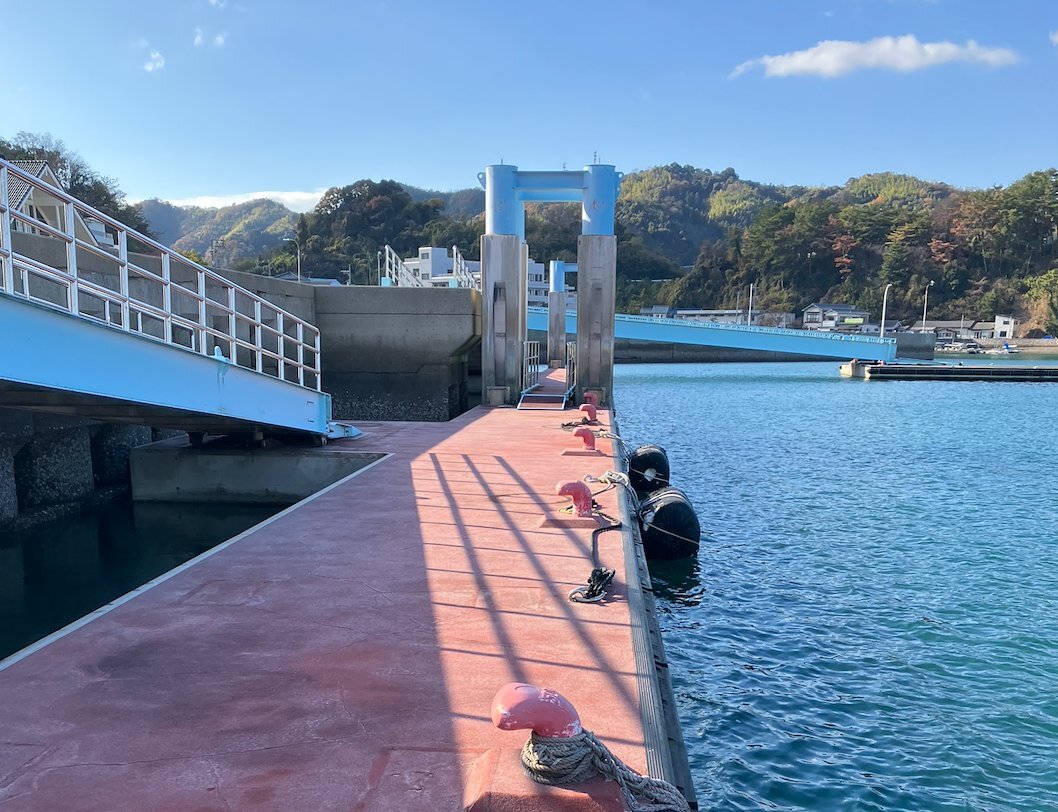 スポット 下蒲刈町丸谷港 の写真 4