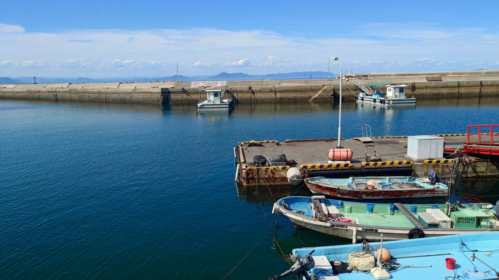 スポット 魚島漁港 の写真 1