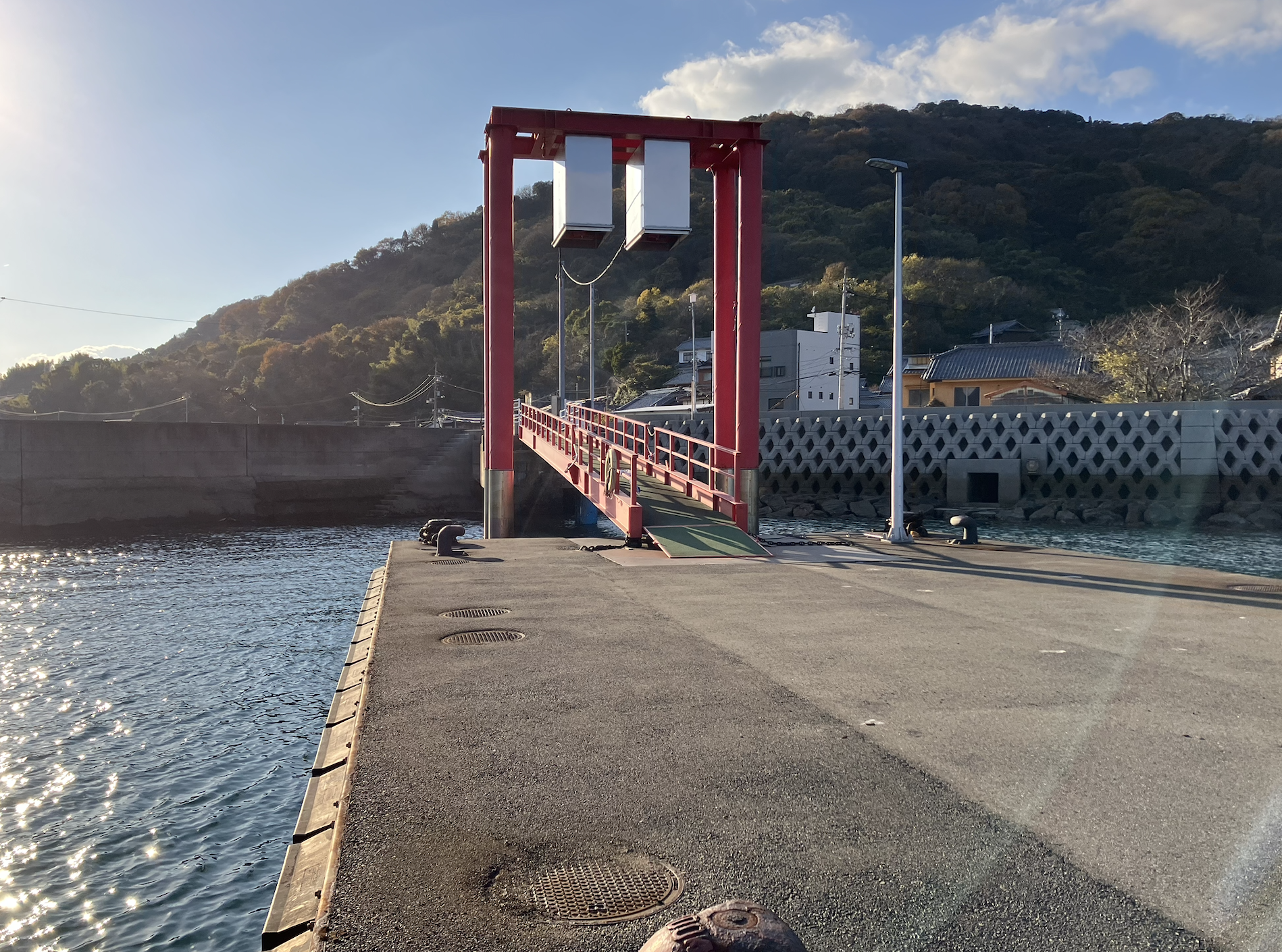 スポット 蒲刈大浦桟橋 の写真 4