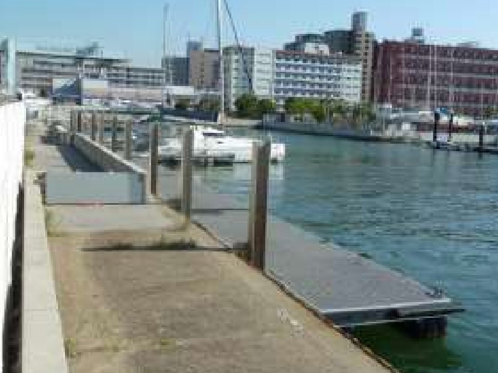 スポット 高松港東岸壁西浜１号浮桟橋（高松ビジターバース） の写真 2